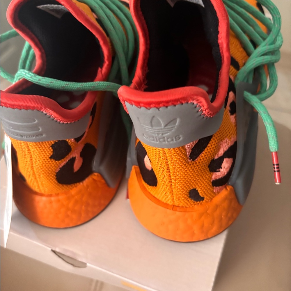 Pharrell Williams Adidas NMD Leopard Print Sneakers with Green Laces - Picture 5 of 6
